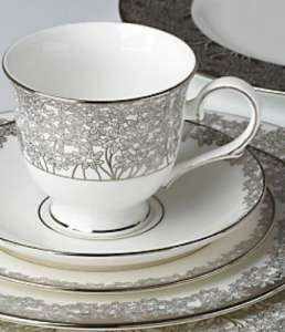 Блюдце для чашки чайной 15см Серебряный букет Lenox 2