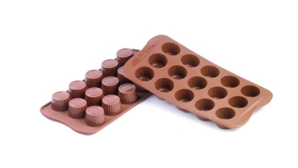 Форма для приготовления конфет Silikomart Пралинэ 3см шоколадная 1